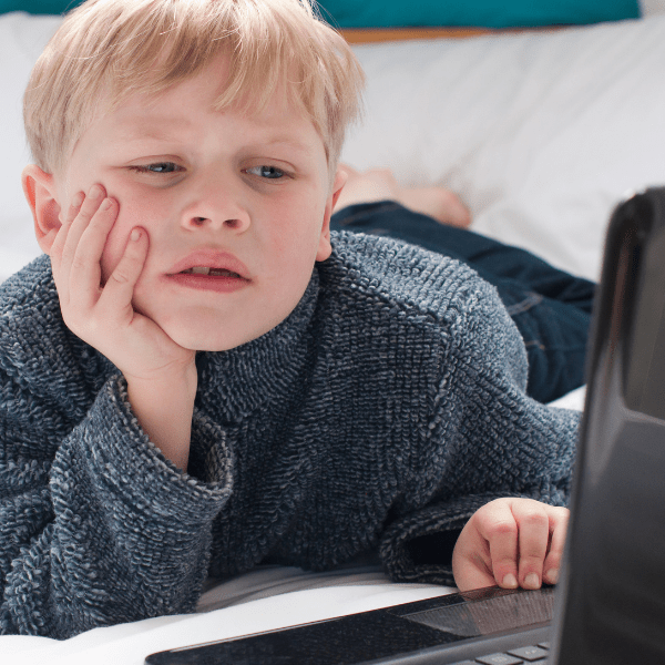 How can I help my child’s back and neck pain caused by e-learning_ How can I help my child's back and neck pain caused by e-learning?